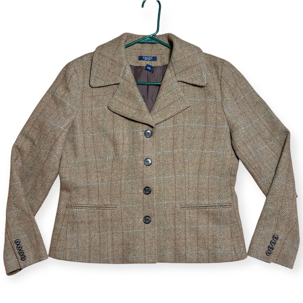 Chaps Wm’s Wool Blend Herringbone Tweed Button Jacket NWOT In Brown Khaki Sz L